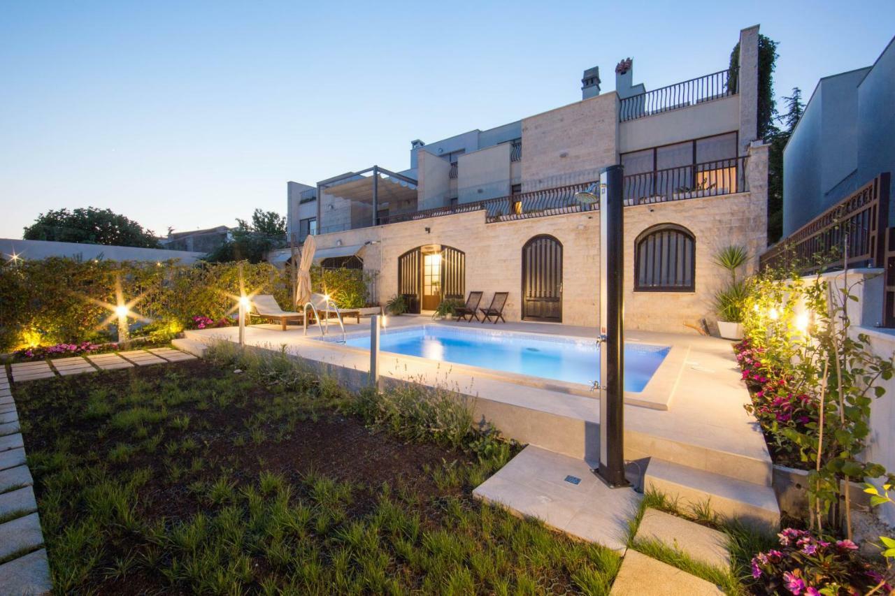 Melody M Apartment With Private Pool Σπλιτ Εξωτερικό φωτογραφία
