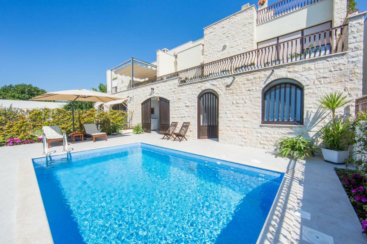 Melody M Apartment With Private Pool Σπλιτ Εξωτερικό φωτογραφία
