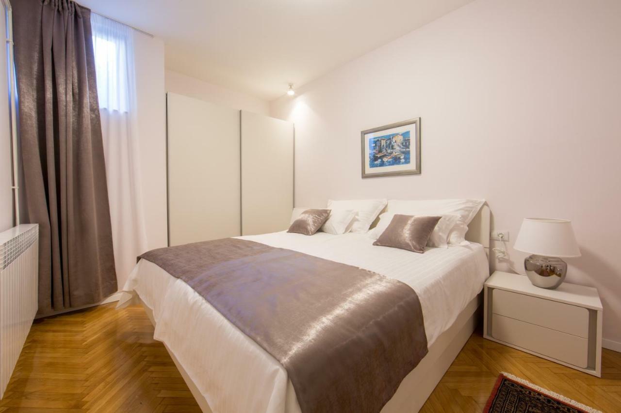Melody M Apartment With Private Pool Σπλιτ Εξωτερικό φωτογραφία
