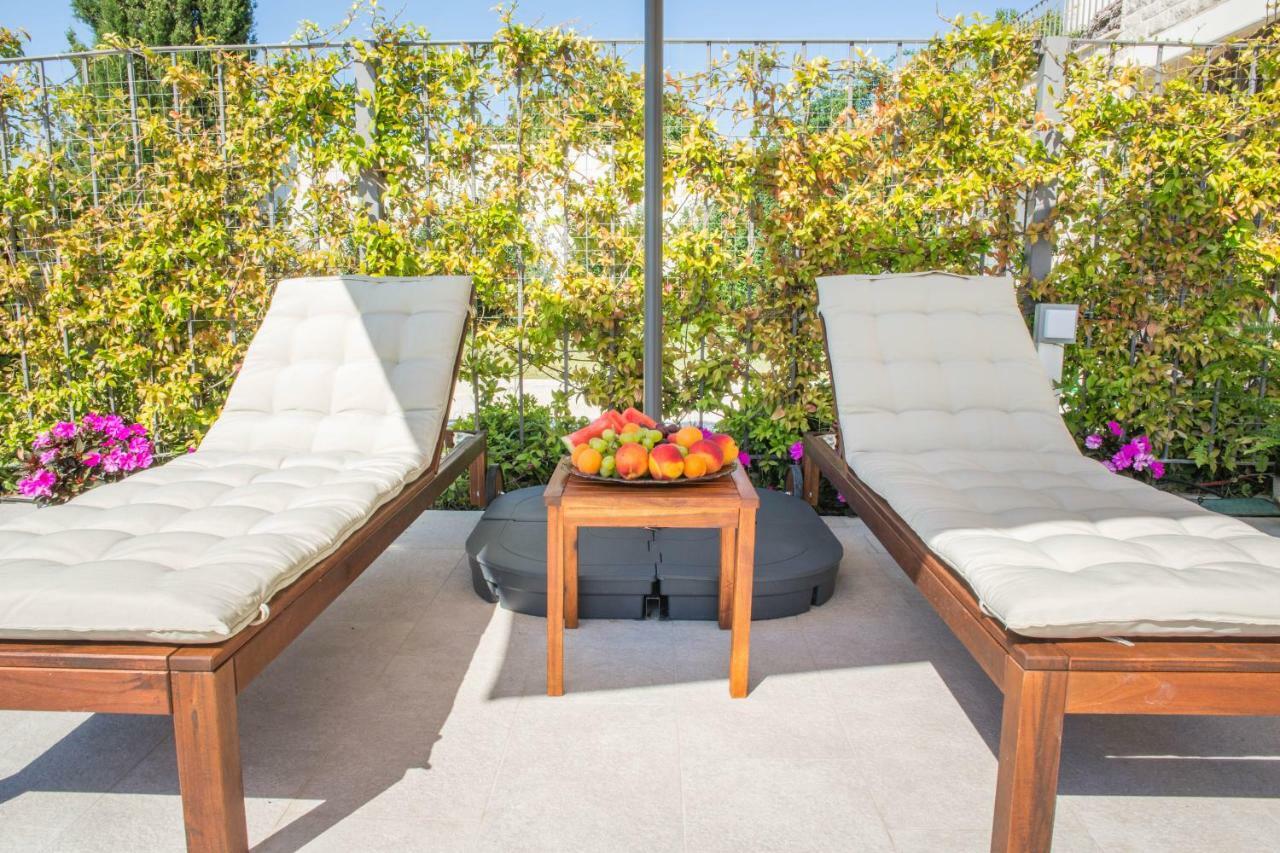 Melody M Apartment With Private Pool Σπλιτ Εξωτερικό φωτογραφία