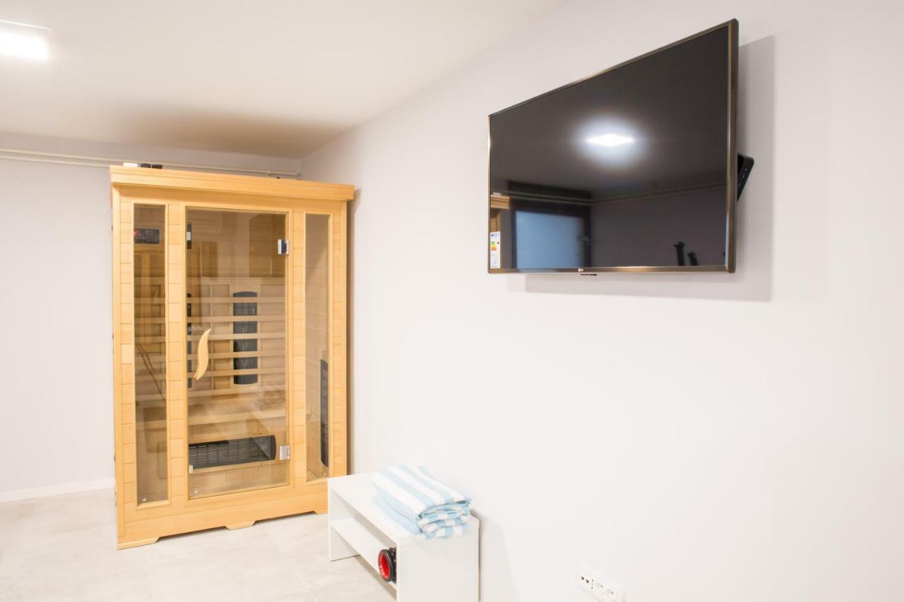 Melody M Apartment With Private Pool Σπλιτ Εξωτερικό φωτογραφία
